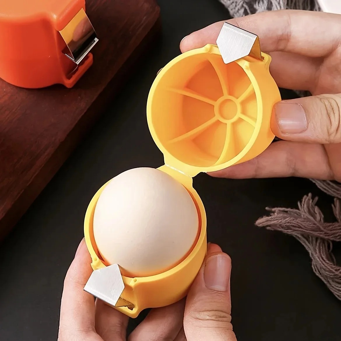 Separador e Descascador de Ovo - Egg Separator Tool avaliação e preço